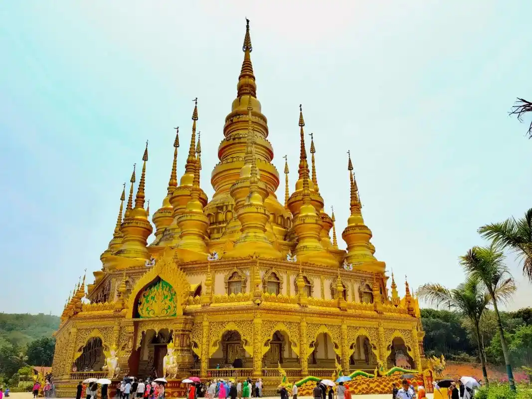 勐泐大佛寺◇位于西双版纳傣族自治州州府景洪市城郊