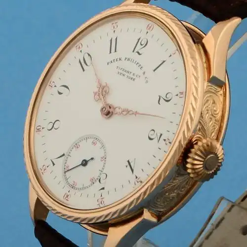 女款百达翡丽古董手表,这款百达翡丽是古董手表,哪位大师给鉴定一下