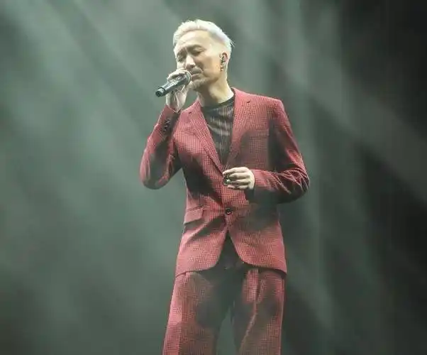 盘点那些被演戏所耽误的歌神,他最为可惜!