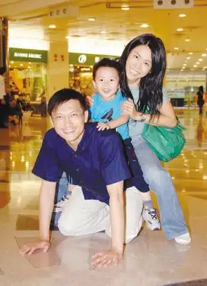 周润发接班人陈锦鸿巅峰期淡出演艺圈用3年多教会孩子上厕所