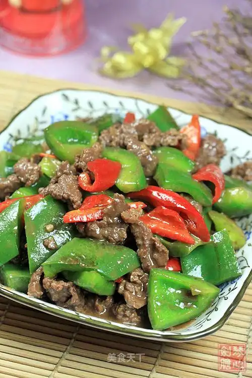 【创意新派菜】青椒炒牛肉