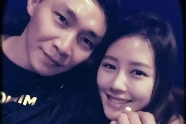 曾国城严立婷厕所门怎么了三胎时被张智峰家暴流产