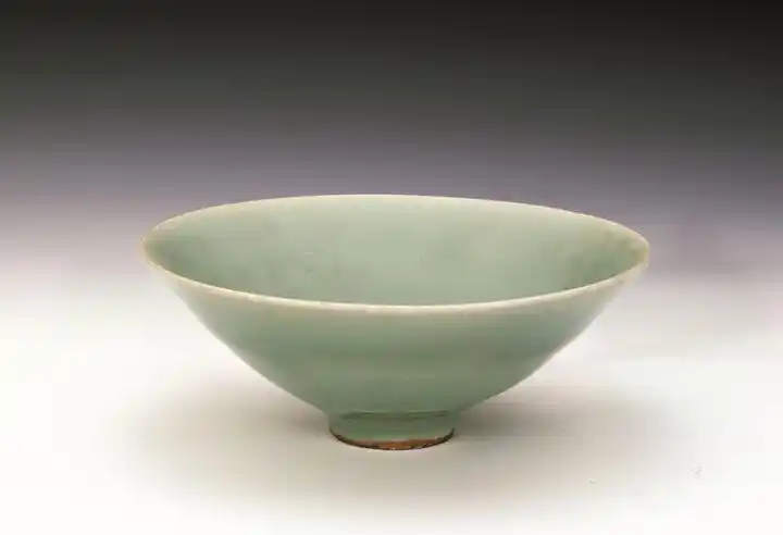 一生仅见一次世界最著名残器马蝗绊领衔全球龙泉青瓷名器组团回杭