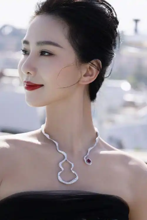 刘诗诗东方美貌