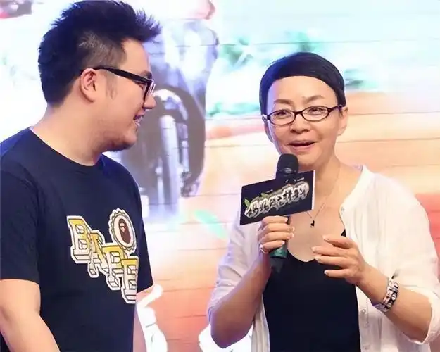 回顾王博谷嫁小七岁巴图生两子与强势婆婆宋丹丹亲如姐妹