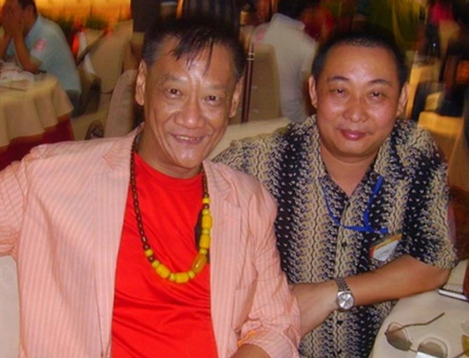 他是恶人之首,更是小朋友的童年噩梦,临终前两天花光八千万_何家驹