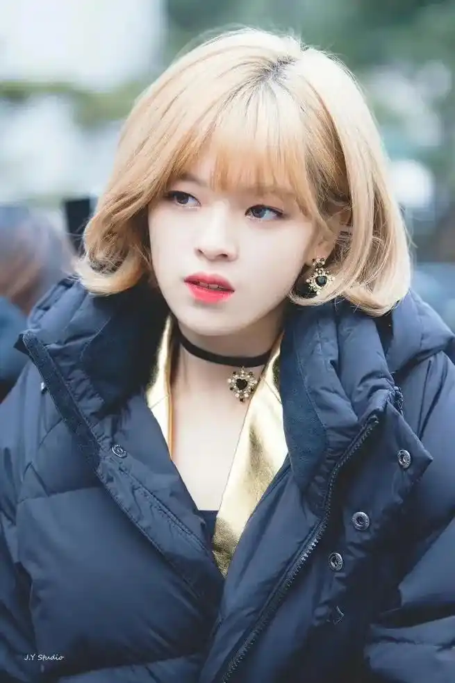 漂亮得让我面红的可爱女人.#twice #俞定延 #向全世界 - 抖音