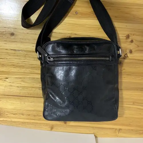 gucci古驰水晶皮豆腐包男士单肩包-心上共享平台