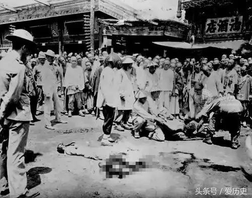 清朝菜市口行刑全过程 身下一篮子的人血馒头