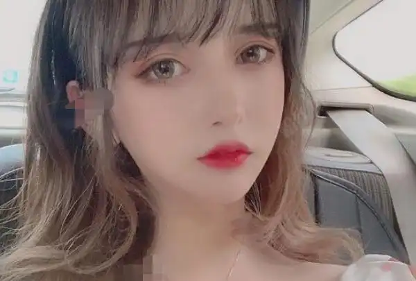 斗鱼米线线sama个人资料简介米线线sama露点写真福利