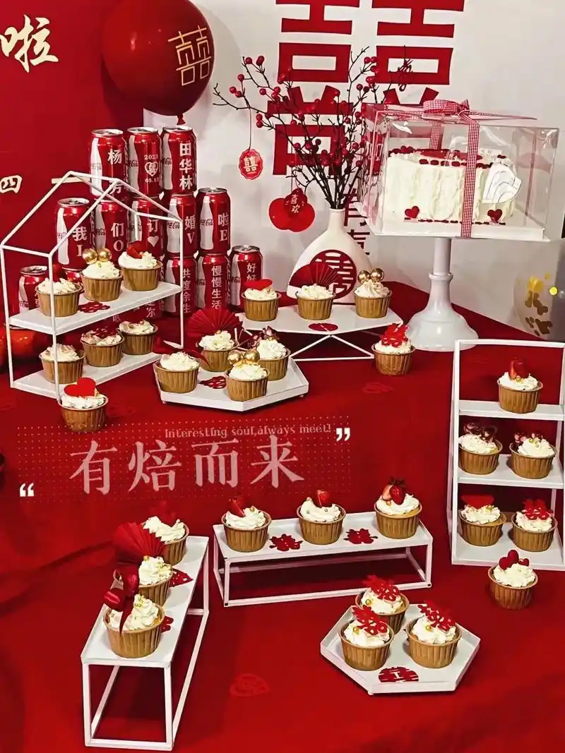 订婚甜品台.
