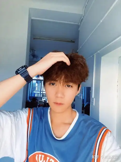 你见过塌鼻子帅哥吗?