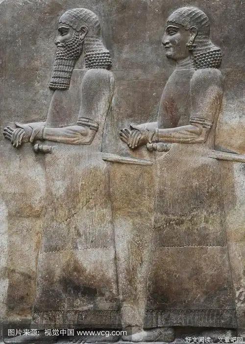 《毛骨悚然》是一部由大卫·柯南伯格执导,paul hampton / joe silver