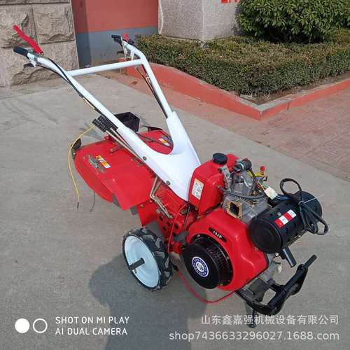 小型柴油176旋耕机图片 170汽油两驱便携式耕地机 四驱后旋微耕机