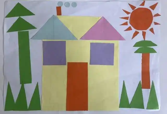 学生们已经学习,认识了日常生活中的对称现象,有了轴对称图形的概念.