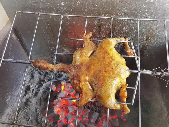 烤全鸡图片