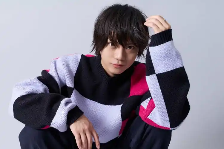 20200329佐藤流司笑面推销员whatsintokyo网络媒体采访