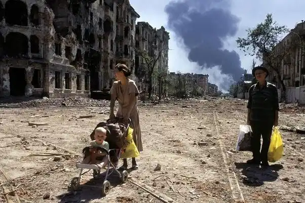 看完这些悲伤的战争图片,你我会更珍惜我们来之不易的和平!