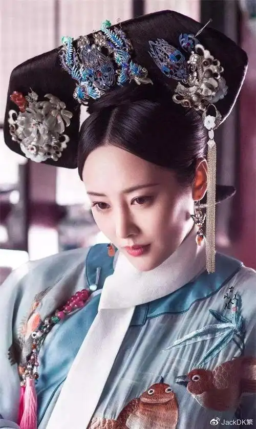 饰演令妃的演员前4位都是在模仿只有她22年过去无人超越