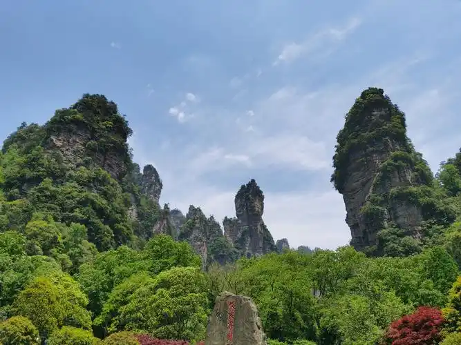 一生必去的30个中国旅游景点,中国最出名的十大景区是哪十大