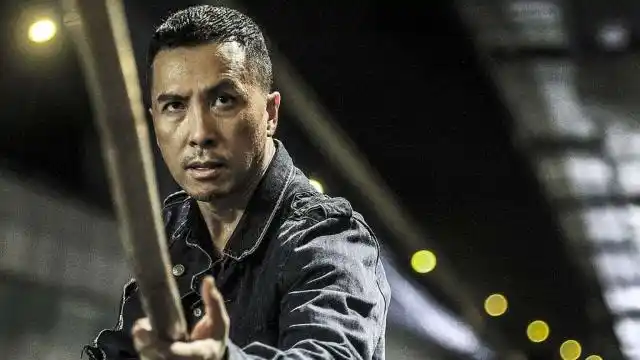 【盘点】甄子丹武打电影瞬间,三大名场面:真是拳拳到肉