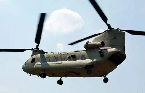 美军ch47双旋翼直升机,服役几十年至今仍领先,各国还无法仿制