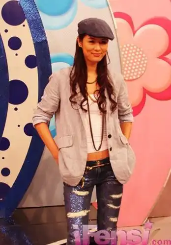 电视 电视综艺 现场星闻 > 马艳丽做客《女人我最大》 展露大女人真