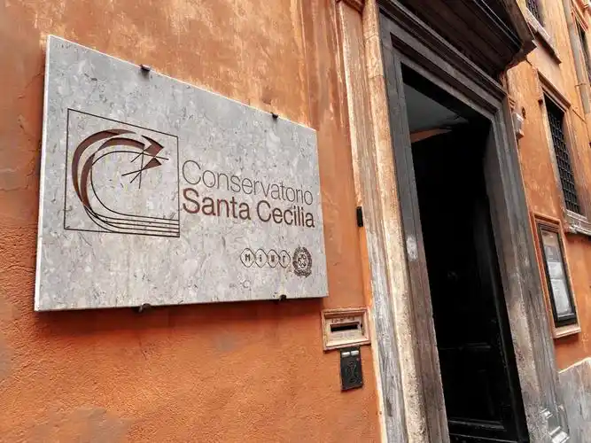 分享艺术指导在罗马音乐学院的日常