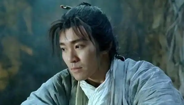 周星驰是华语电影圈中备受瞩目的明星,他的喜剧作品给无数观众带来了