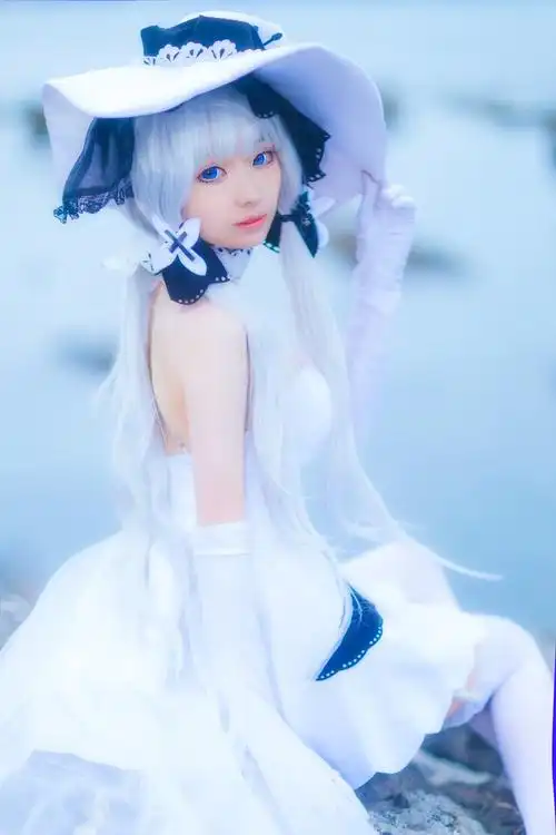 碧蓝航线光辉cos正片