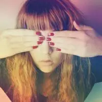 女生蒙眼遮住眼睛qq头像大全 只想沿着我的路做着我的梦