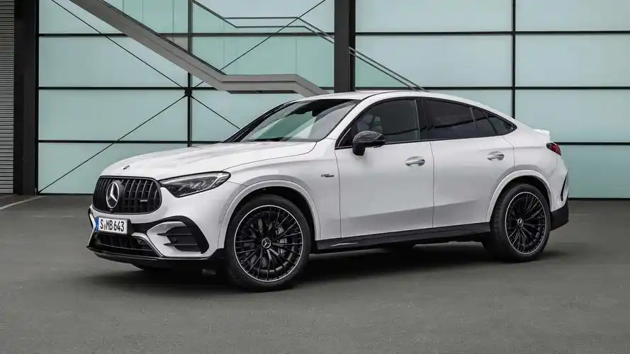 全新梅赛德斯-amg glc 43 coupe及glc 63 s e perfo