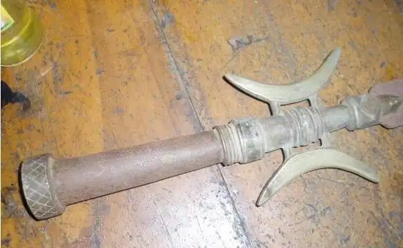 吕布死在江苏为何葬在河南,墓中如有此物,将揭开历史谜团