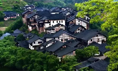 「福宝古镇」川南民居建筑群的代表作品