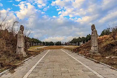 河南巩义永定陵石像生河南巩义永定陵石像生河南巩义永
