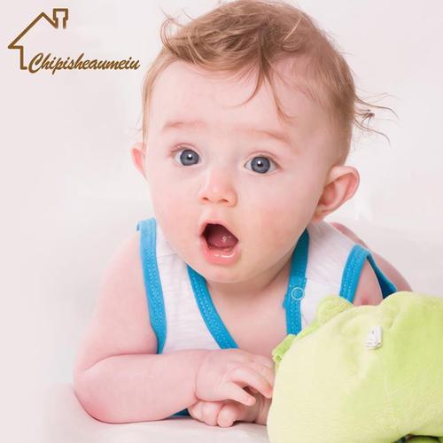 外国宝宝海报可爱男婴儿图片墙贴画可爱大眼萌娃画报床头胎教a130