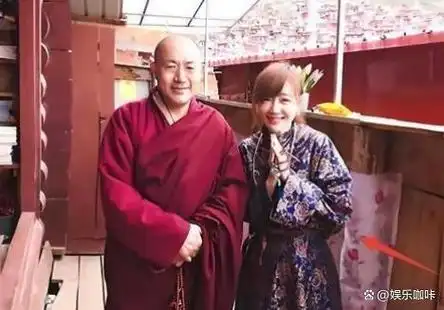 薛佳凝:分手15年后胡歌结婚生子,她却出家,背后心酸无人知