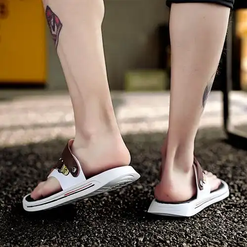 凉鞋拖鞋人字男童男夏初中中学生夹脚外穿沙滩凉鞋