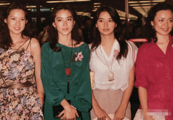 胡慧中近照曝光,面部变形发福成大妈,曾因拍戏被严重烧伤_影片_林青霞