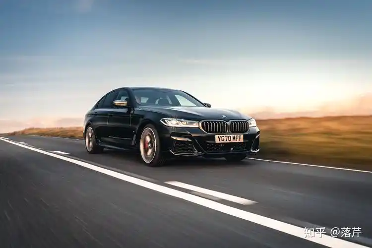 五猩车评宝马5系2021款