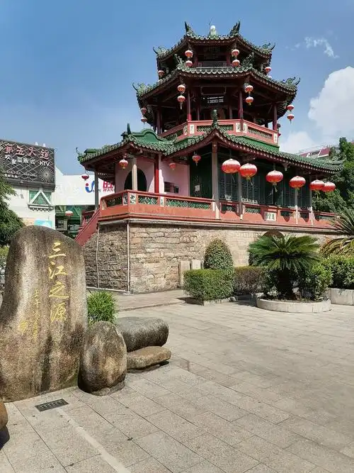 粤东揭阳市榕城区进贤门据说建于宋代是流传的八景之一