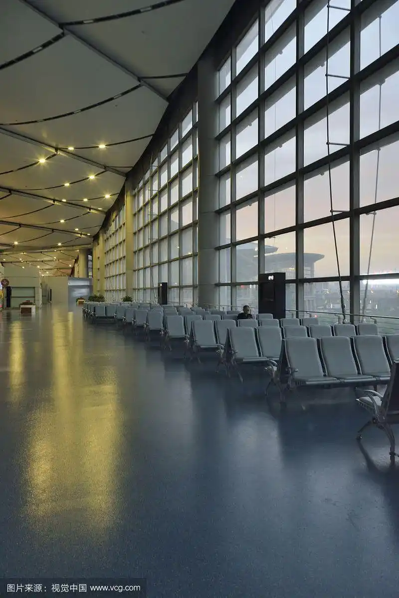 太原机场候机大厅