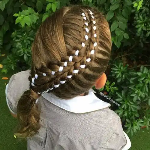 给女儿梳辫子,每天一个新潮发型,萌酷啦!