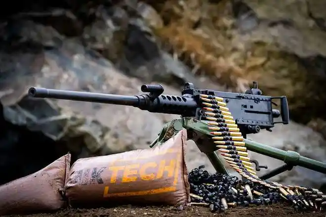 既能平扫亦可防空与m2齐名的苏式重火器德什卡重机枪