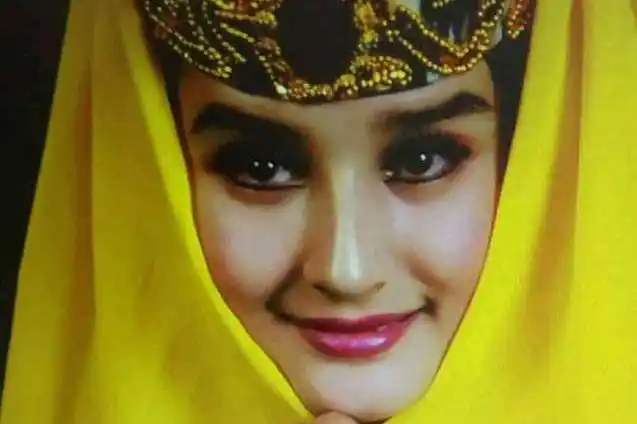 这也许就是1000多年前的回鹘女人了,让仙女也都有些不好意思的契丹和