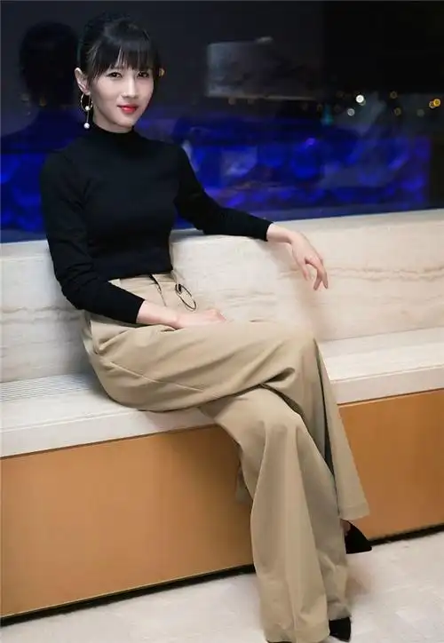 女人过了40岁,气质很重要,3个技巧教你穿出优雅大气感