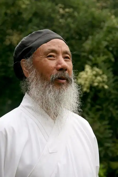 仙风道骨-任法融道长