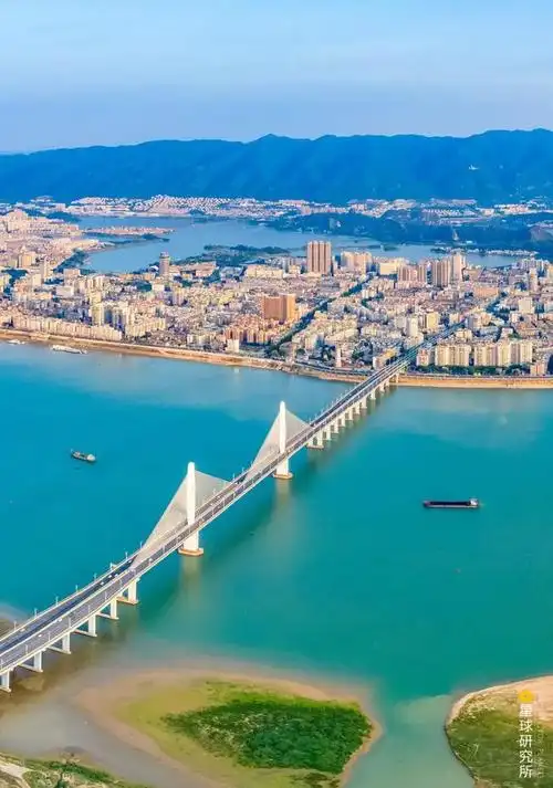 广东肇庆,大湾区最"靓"的仔?