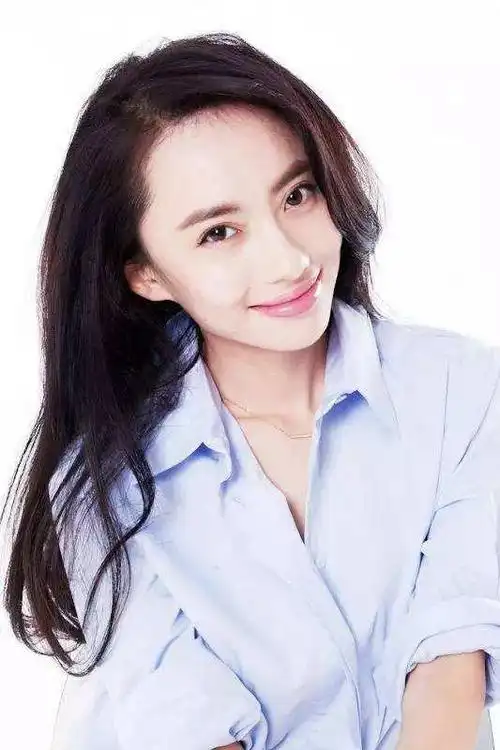 刘萌萌"诺澜"的时尚穿搭