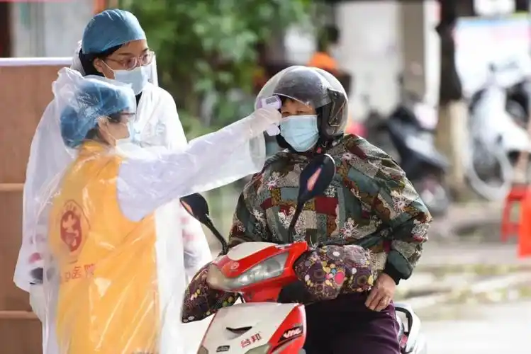 摄@黄炎荣 摄@郑建邦 摄@郑建邦 摄@郑建邦 摄查看更多照片疫情期间所